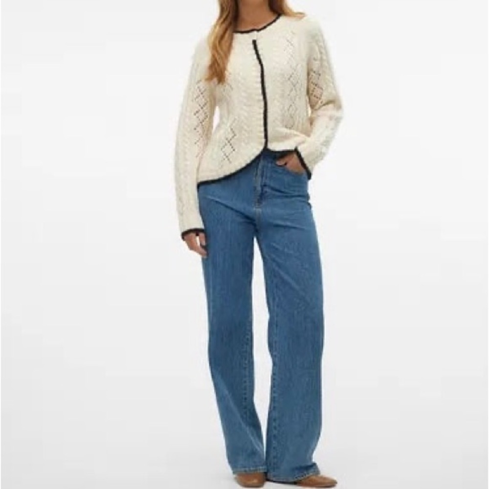 Vero Moda Cream Knit Cardigan with Black Trim - Picture 4 of 7